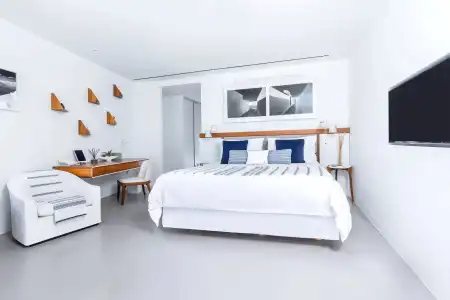 Grace, Auberge Collection - 3