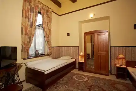 Globtroter Guest House - 38