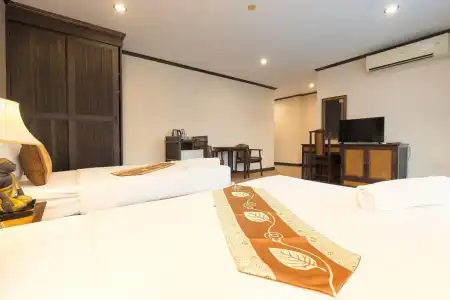 Seeka Boutique Resort - Relaxing Stay - Balcony, Pool & Near Beach - 42