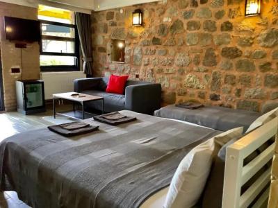 Attalos Suites - 32