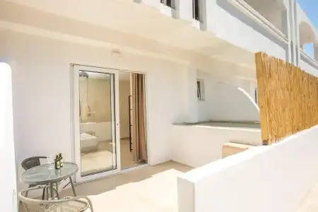 Atma Beach Rooms & Suites - 5