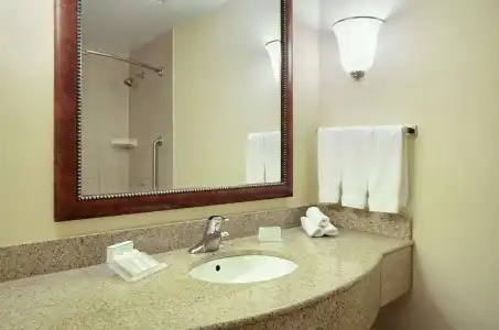 Hilton Garden Inn Toronto/Burlington - 61