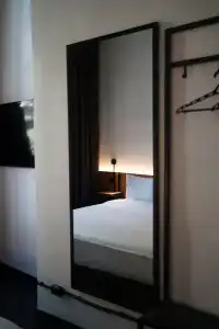 Globe Runner Rooms & Dorms - 30