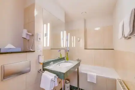 Come Inn Berlin Kurfürstendamm - 41
