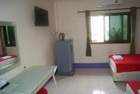Pineapple Guesthouse Karon - 73