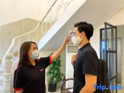 Chin Sao Nguyen Thi Thap - 0