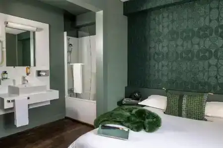 L'Hôtel - Face au Château - Boutique Hôtel et Séminaires - 68