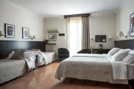 Gaudi - 35