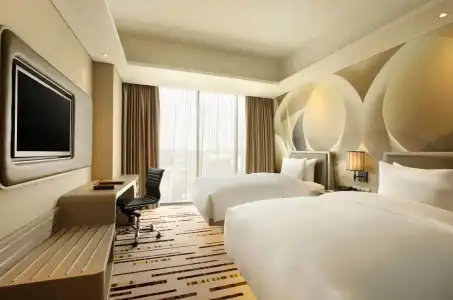 DoubleTree by Hilton Jakarta - Diponegoro - 1