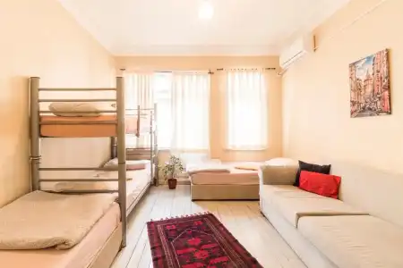 Levanten Hostel - 7
