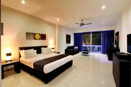 East Suites - 27