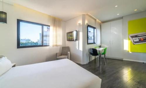 130 Rock Apartments - 51