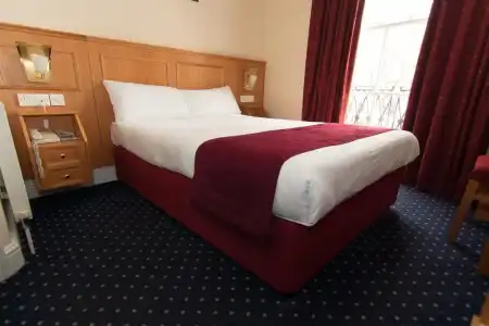 Days Inn by Wyndham London Hyde Park - 30