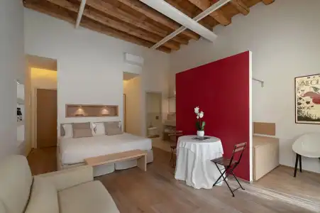 Massimago Wine Suites - 5