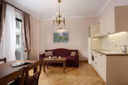 V1935 Luxurious Apartments - 34