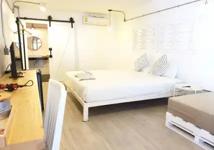 Baan Rin Ruk - 1