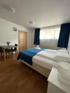 Media Luna Guesthouse - 58
