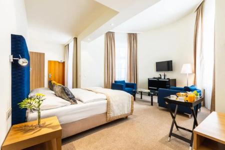 HiLight Suites - 101