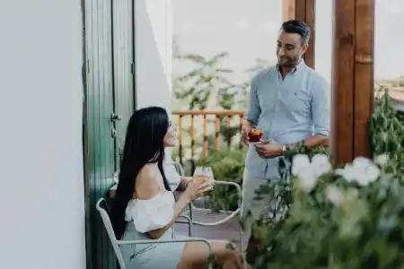 Oinou Strata - Adults Only - 116