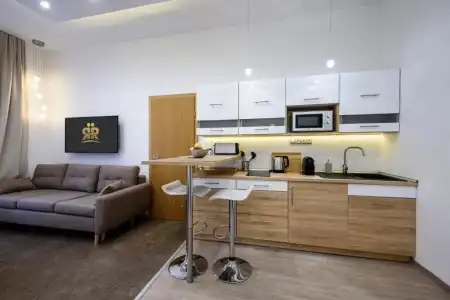 Karoly Corner Residences - 39