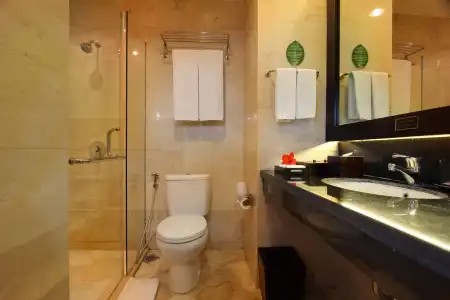 Best Western Resort Kuta - 11