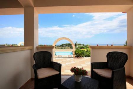 B&B Hibiscus - 51