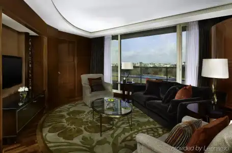 The Park Tower Knightsbridge, A Luxury Collection - 3