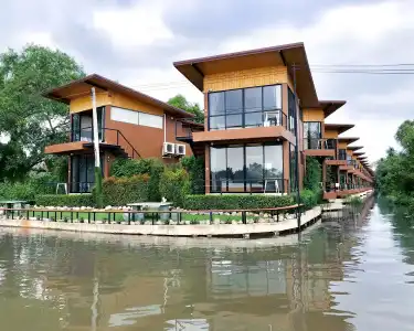 The Grace Amphawa Resort - 11