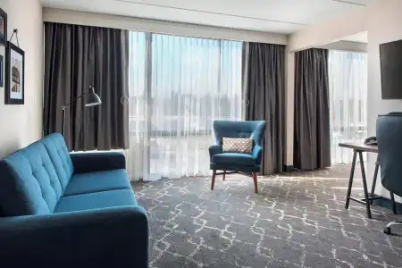 Four Points by Sheraton Philadelphia Northeast - 56