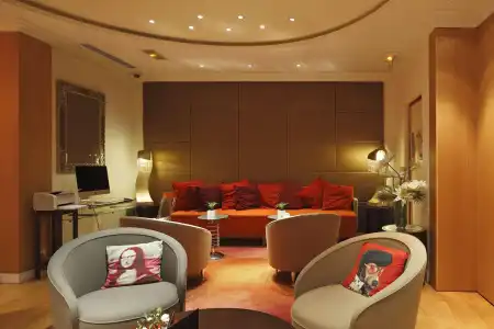 Hôtel Westside Arc de Triomphe - 1