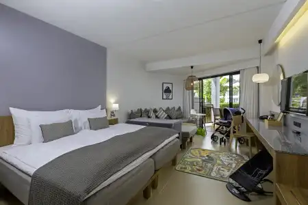 Sunwing Kamala Beach - 0