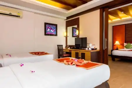 Nipa Resort - 8