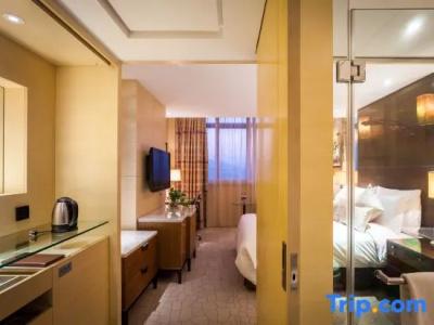 Zhejiang Business - 100