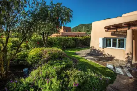 Is Molas Resort - 102