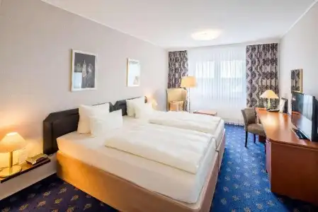 Best Western Windorf - 82
