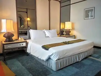 Chiang Mai Orchid - 85