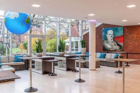 Gustav Stresemann Institut - 12