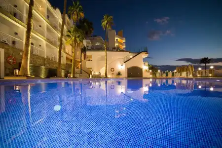 Apartamentos Cabau Cala Dor - 14