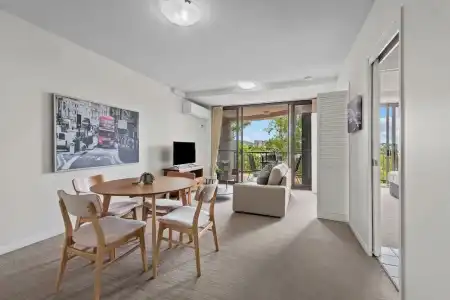 The Oasis Apartments - 36
