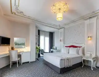 Amira Istanbul - 61