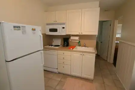 Venice Beach Villas - 33