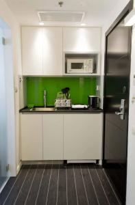130 Rock Apartments - 28