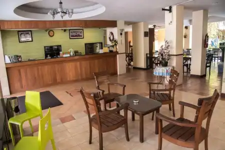 Opey De Place - 25