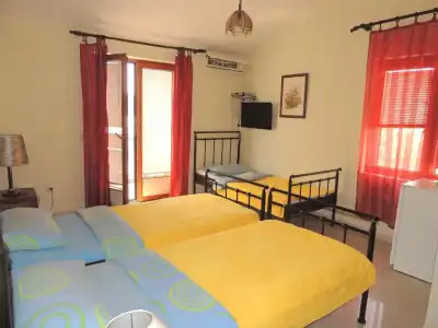 Rooms Villa Desa - 32