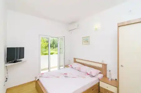 Apartments & Rooms Barisic - 185