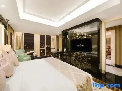 Chengdu Ren He Spring - 93
