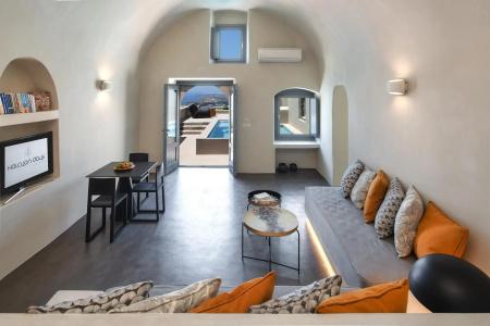 Halcyon Days Suites - 1