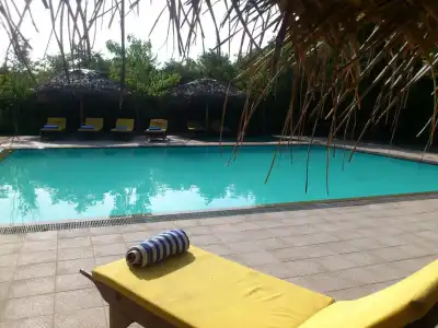 Giman Free Beach Resort - 6