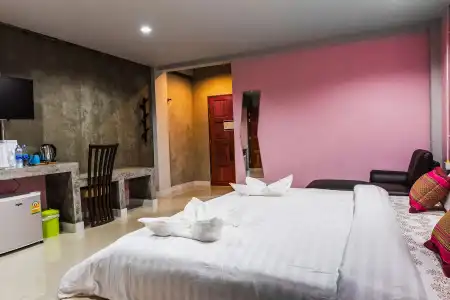 The Guest - Hostel - 4