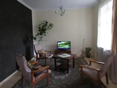 Red Stone Guest House - 15